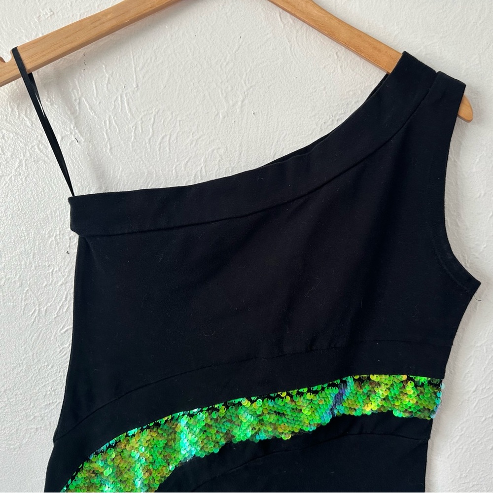 Quontum One Shoulder Mini Dress with Sea Green Sequin Detail Women’s Size 10